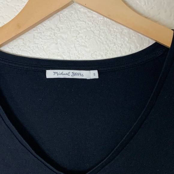 Michael Stars | Like new scoop neck shirt sleeve basic tee size small - Picture 2 of 9
